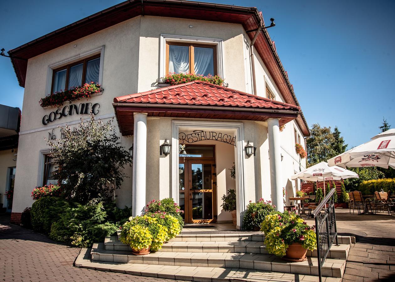 Motel Gosciniec Na Rozdrozu Libiaz Exteriér fotografie